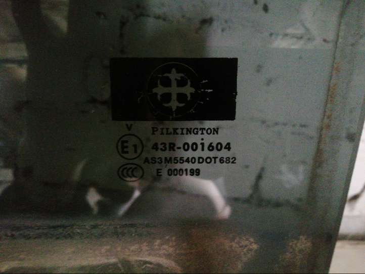 Land Rover Range Rover (2005 - 2009)  43R001604 Основное стекло задних дверей