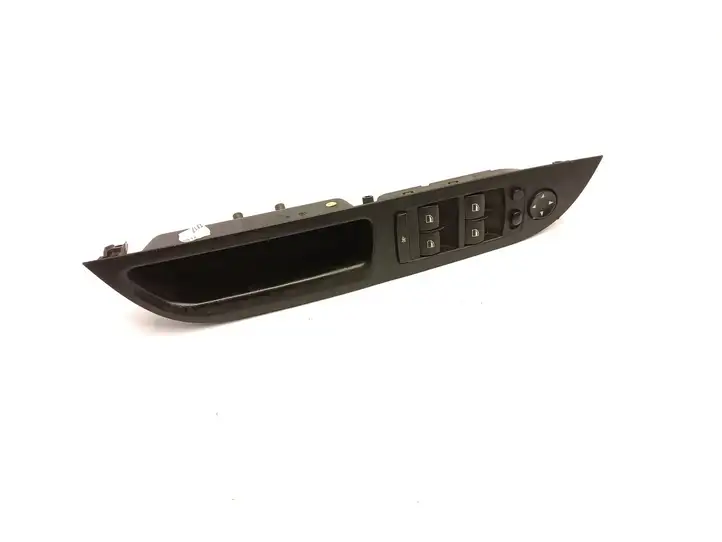 BMW 5 E60 E61 (2004 - 2010) 912211101 Кнопка стеклоподъемников — фото 1