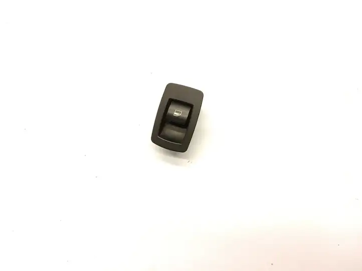 BMW 5 E60 E61 (2004 - 2010) 15939948 Кнопка стеклоподъемников — фото 1