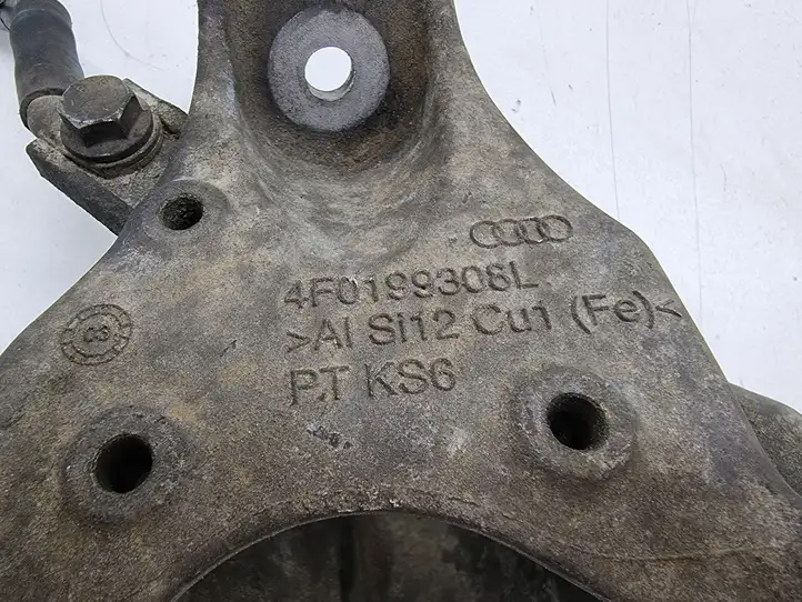 Audi A6 S6 C6 4F (2004 - 2008) 4F0199308L Кронштейн двигателя — фото 5