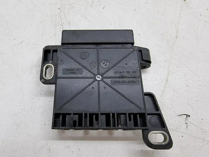 BMW 5 F10 F11 (2009 - 2016) 9153418 Реле выравнивания напряжения — фото 3