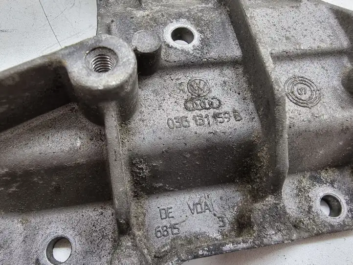 Audi A4 S4 B7 8E 8H (2004 - 2009) 03G131159B Кронштейн двигателя — фото 4