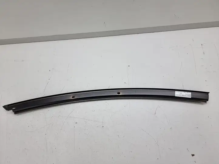 BMW 7 F01 (2008 - 2016) 7177958 Накладка стекла задней двери — фото 6