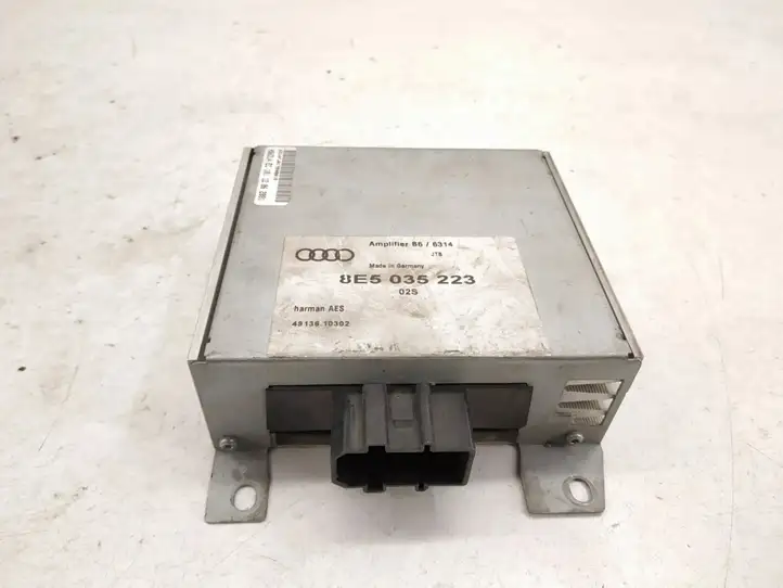 Audi A4 S4 B6 8E 8H (2000 - 2006) 8E5035223 Усилитель звука — фото 1
