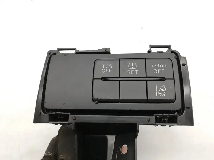 Mazda CX-3 (2015 - 2018)  DC0F66170 Другая деталь салона