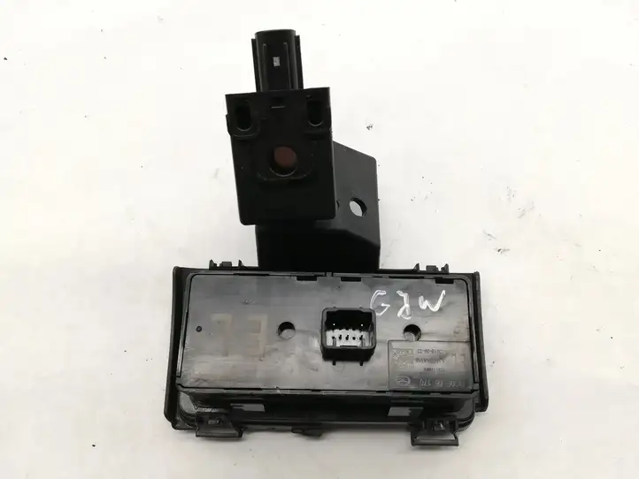 Mazda CX-3 (2015 - 2018)  DC0F66170 Другая деталь салона