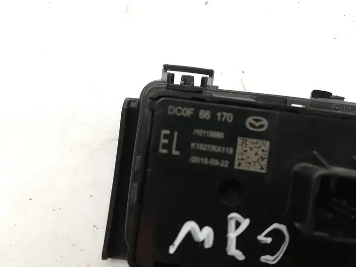 Mazda CX-3 (2015 - 2018)  DC0F66170 Другая деталь салона