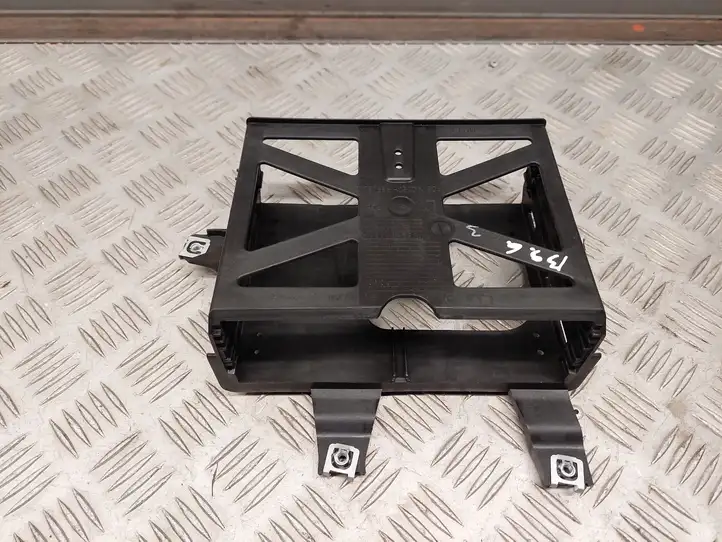 Audi A4 (2015 - 2019)  8W1857290 Другая деталь салона