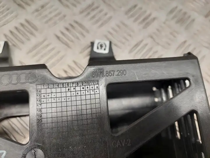 Audi A4 (2015 - 2019)  8W1857290 Другая деталь салона