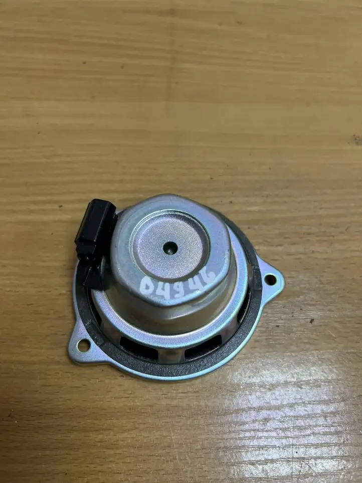 Jaguar F-Pace (2016 - )  GX7318808BA Громкоговоритель низкой частоты