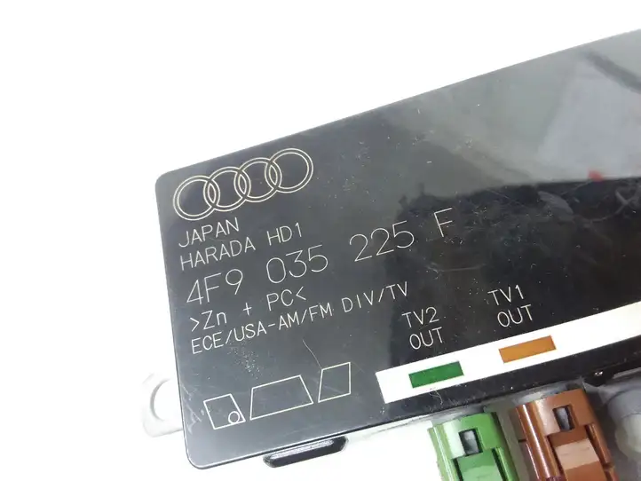 Audi A6 S6 C6 4F (2004 - 2008) 4F9035225F Усилитель антенны — фото 3