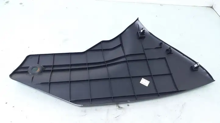 Nissan Juke I F15 (2010 - 2018)  689211KE1A Другая деталь салона