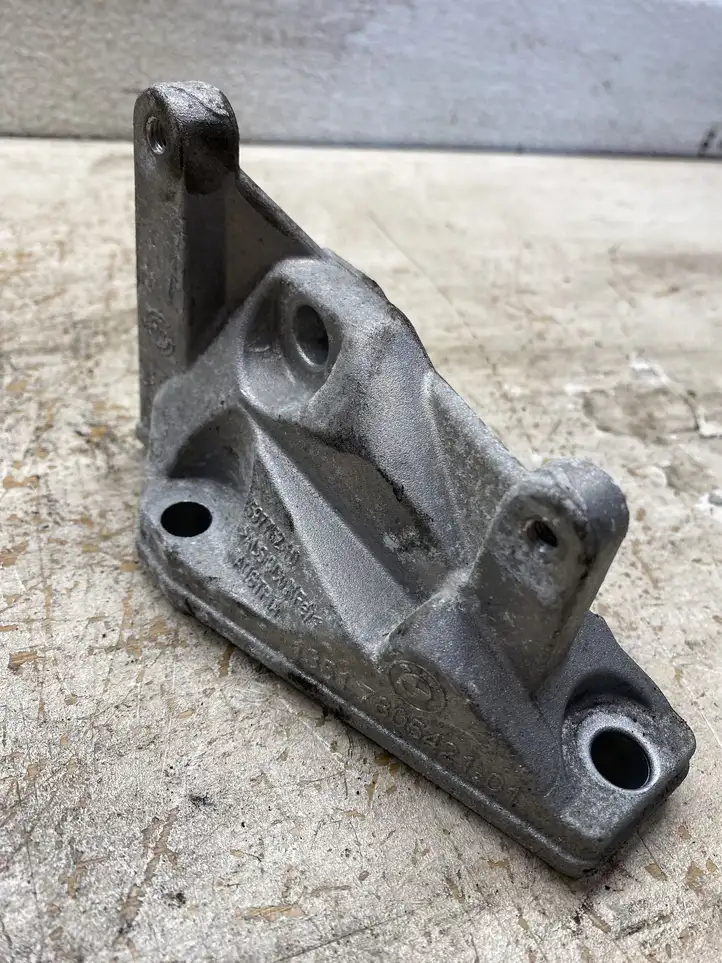 BMW 5 F10 F11 (2009 - 2016)  59776210 Другая деталь салона