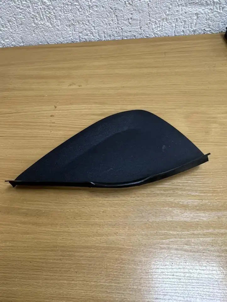 BMW 7 F01 F02 F03 F04 (2008 - 2016)  07374000 Другая деталь салона