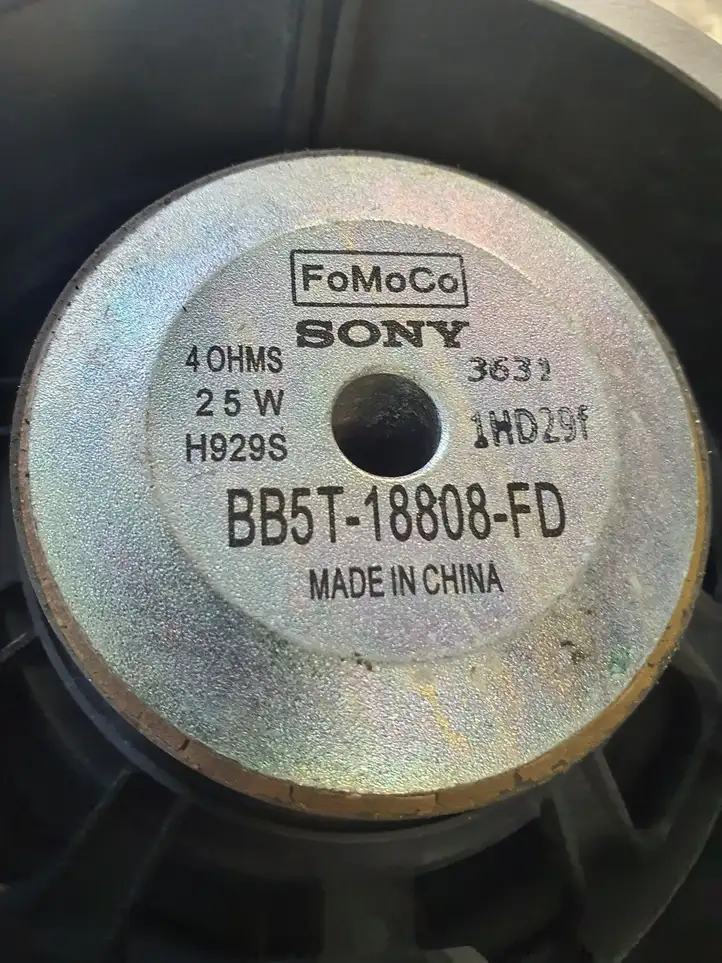 Ford Explorer (2010 - 2015)  BB5T18808 Высокочастотный динамик задних дверей 