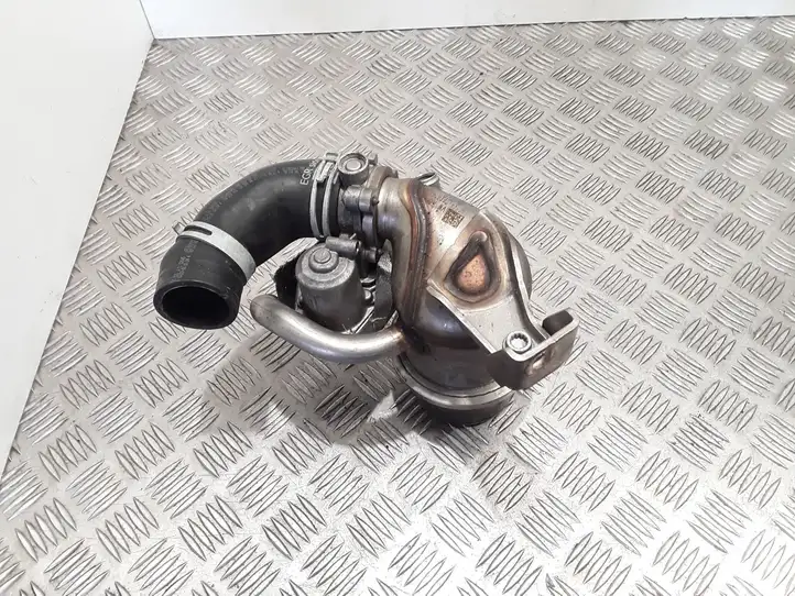 Volkswagen Tiguan (2016 - 2020)  04L131512BG Охладитель EGR