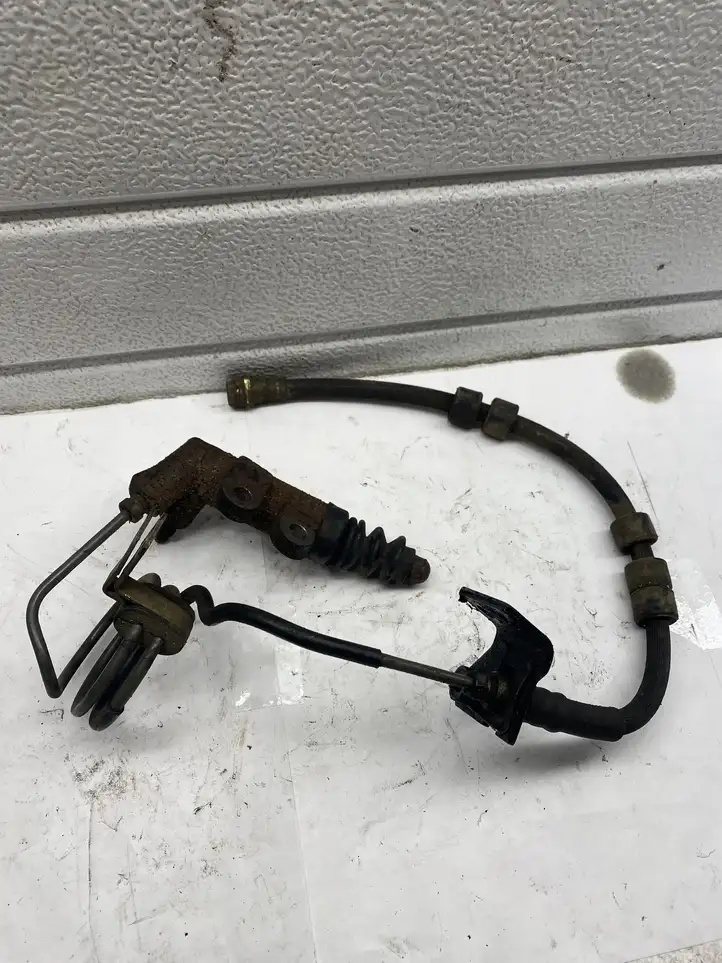 Ford Mondeo Mk III (2000 - 2007)   Другая деталь салона