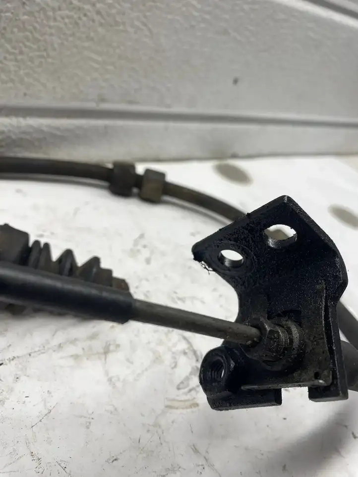 Ford Mondeo Mk III (2000 - 2007)   Другая деталь салона