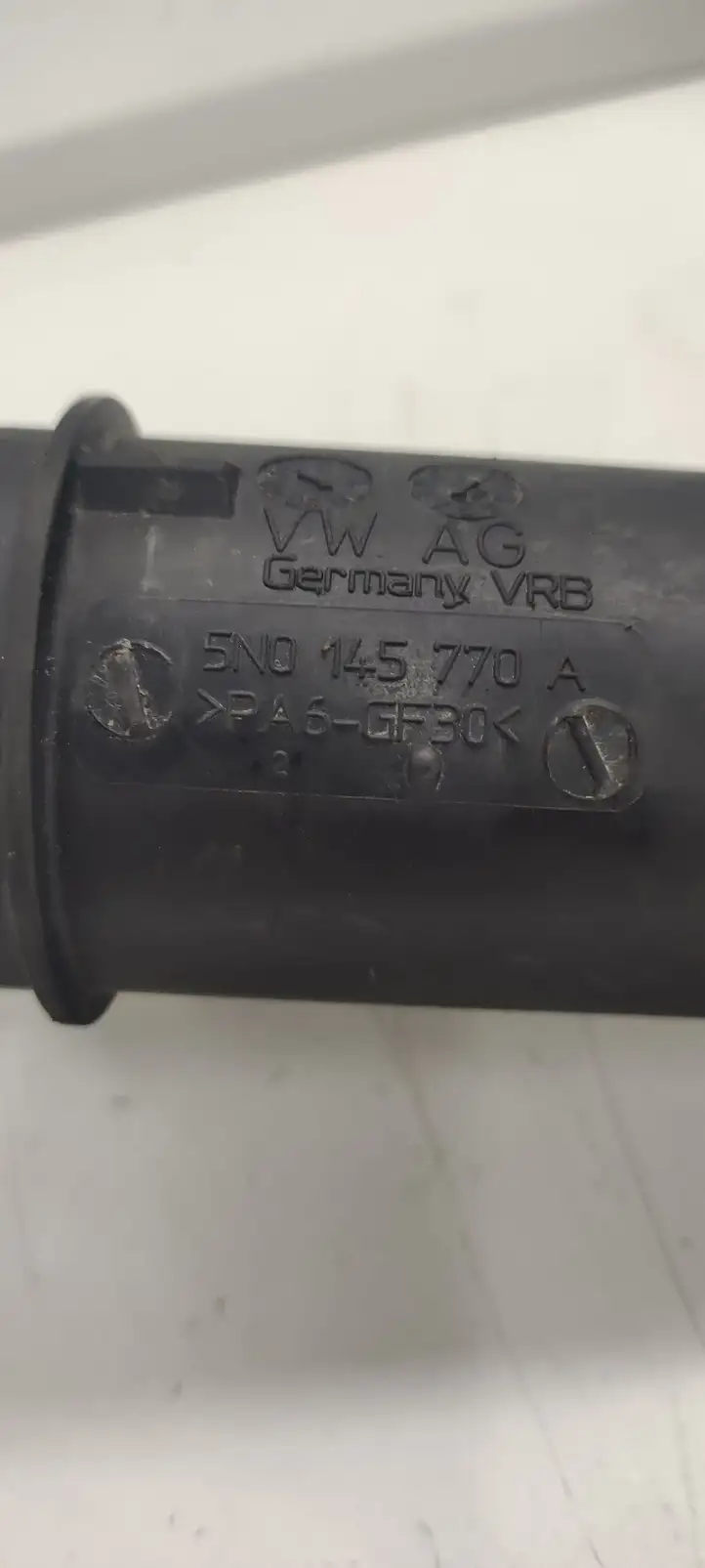Volkswagen PASSAT B6 (2005 - 2010) 5N0145770A Трубки интеркулера / Шланги интеркулера — фото 3