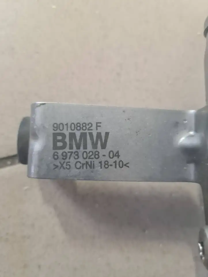 BMW 5 E60 E61 (2004 - 2010) 9001800D Глушитель Webasto — фото 3