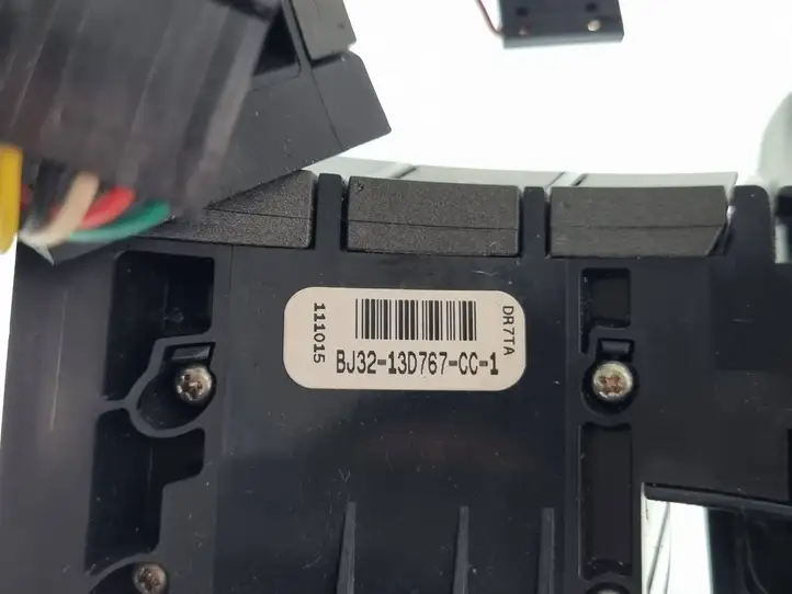 Land Rover Evoque I (2011 - 2015) BJ3213D767CC Кнопки на рулевом колесе — фото 7