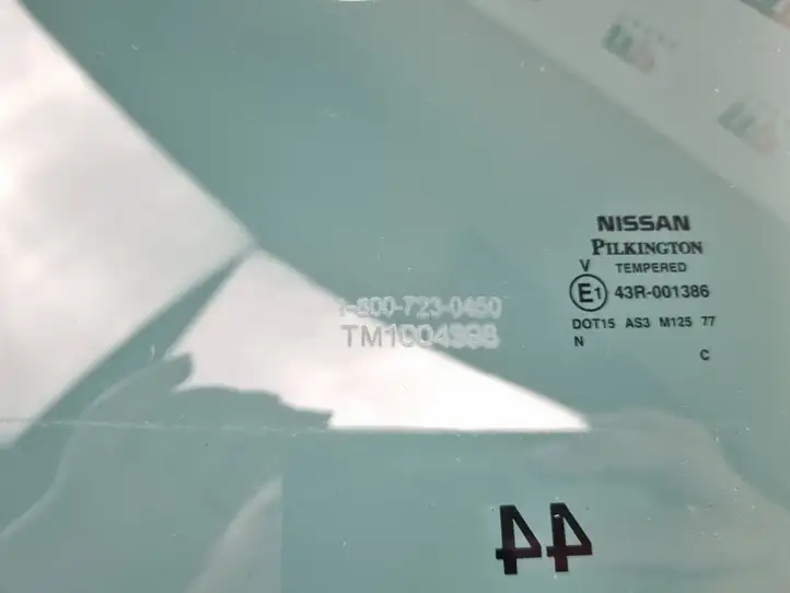 Nissan Murano Z52 (2016 - ) 43R001386 Заднее боковое стекло — фото 3