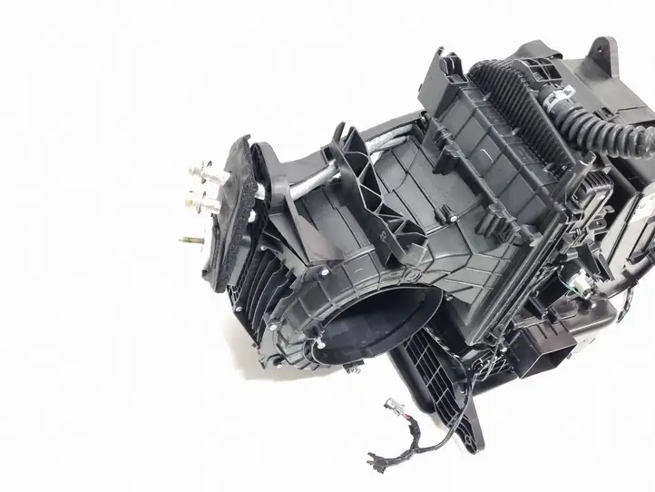Chrysler 200 (2015 - ) P68103694AG Комплект системы вентиляции салона — фото 2