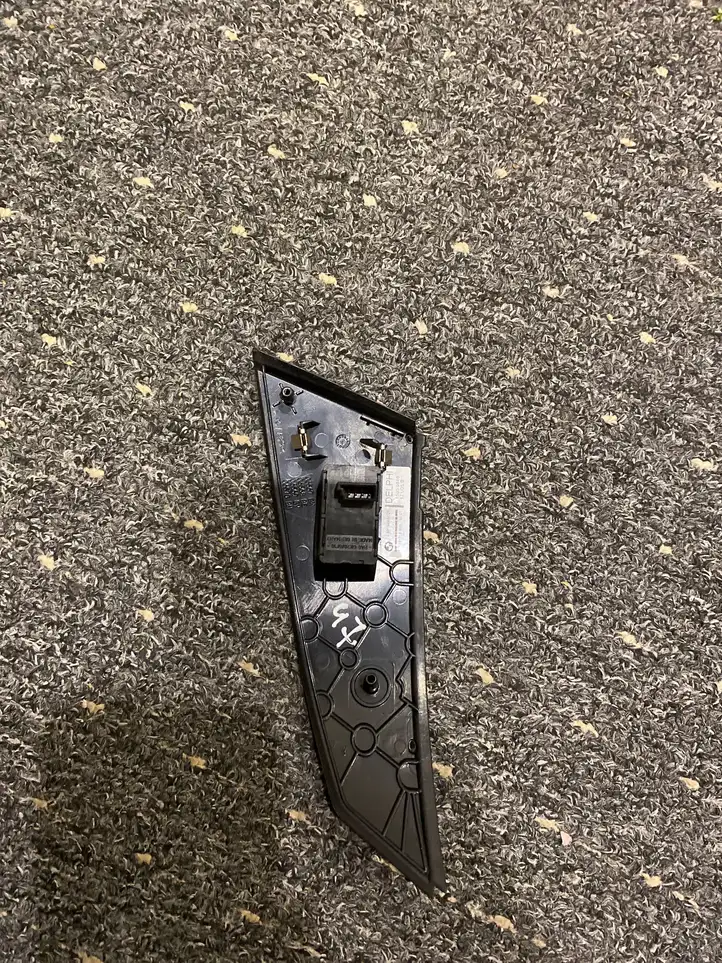 BMW 5 E60 E61 (2004 - 2010) 6951966 Кнопка стеклоподъемников — фото 3
