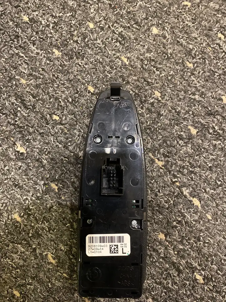 BMW 1 F20 F21 (2011 - 2019) 7283832 Блок кнопок стеклоподъемников — фото 3