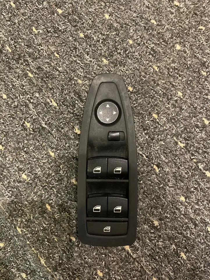 BMW 3 F30 F35 F31 (2012 - 2018) 7283832 Блок кнопок стеклоподъемников — фото 1