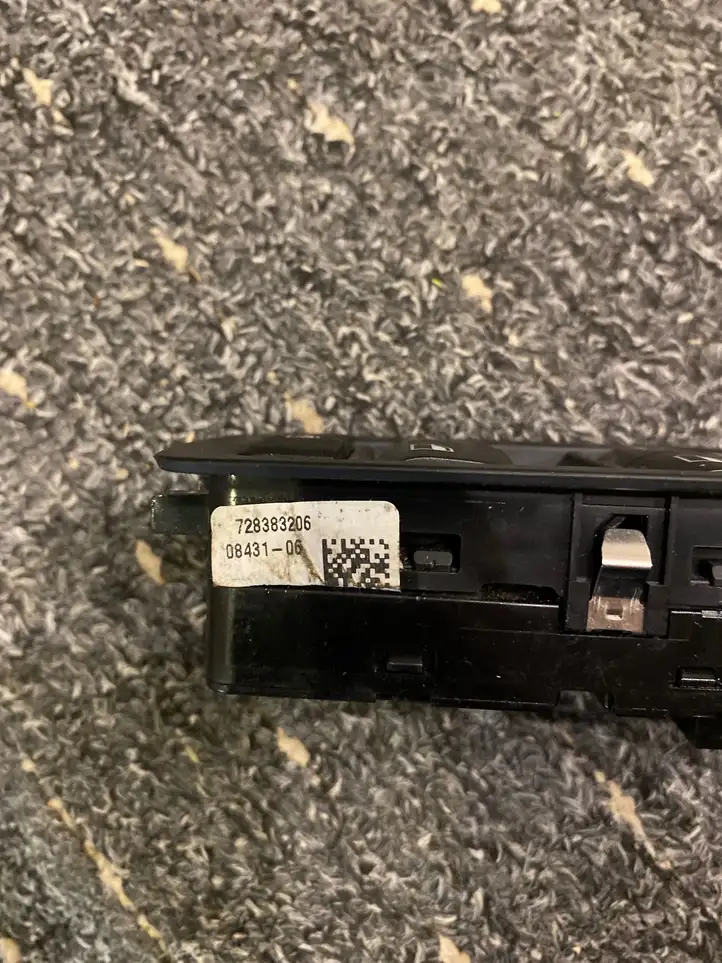 BMW 3 F30 F35 F31 (2012 - 2018) 7283832 Блок кнопок стеклоподъемников — фото 3