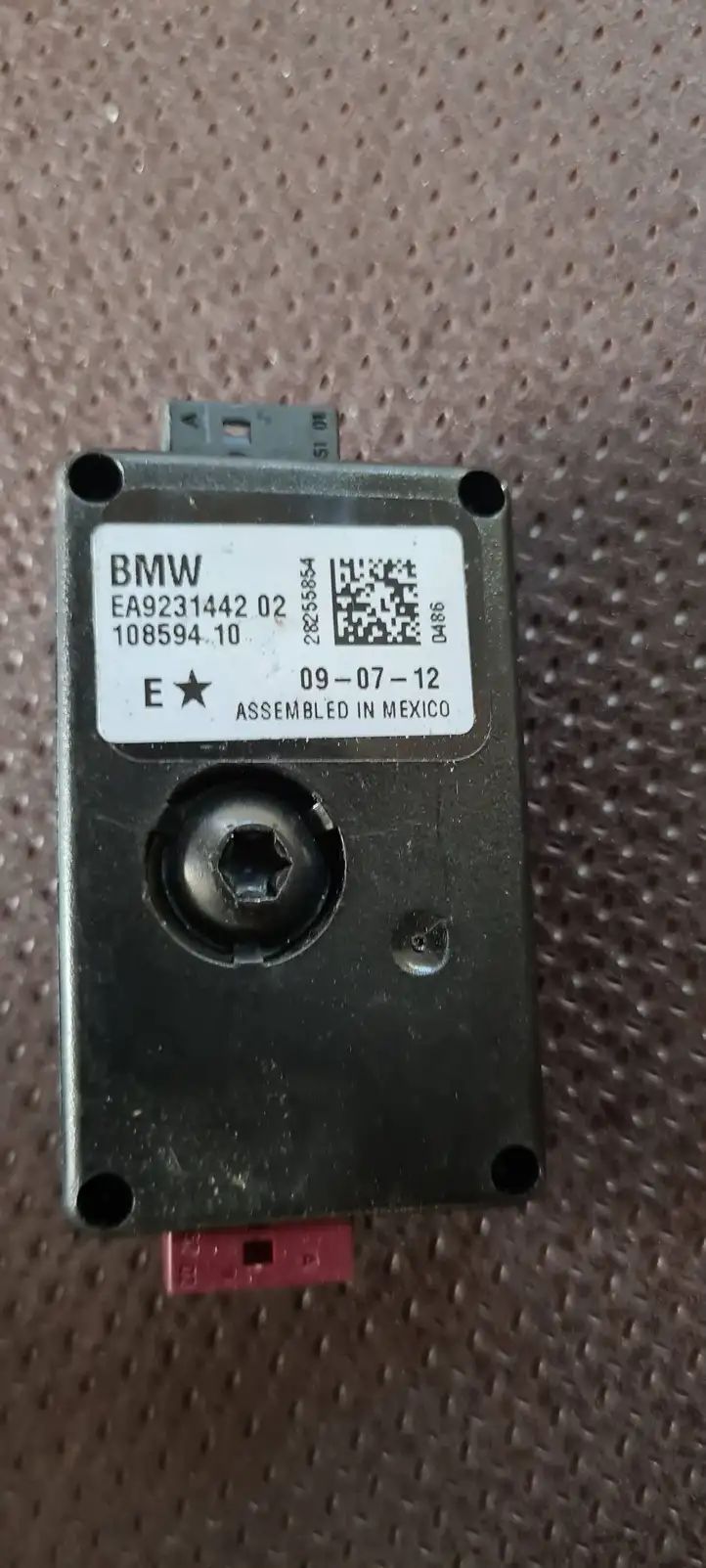 BMW 3 F30 F35 F31 (2012 - 2018) 9231442 Фильтр антенны — фото 1