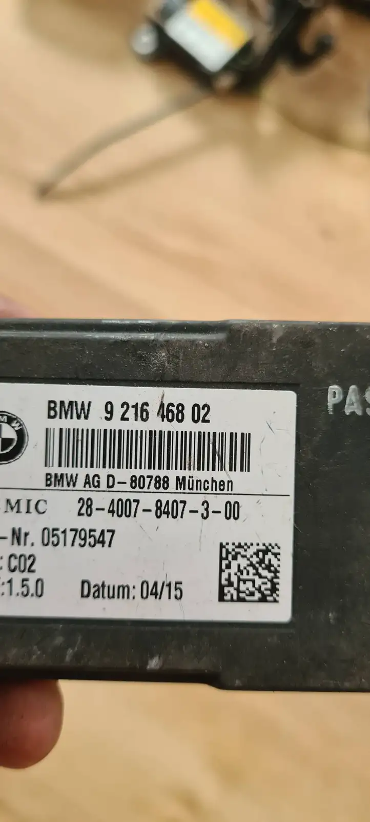 BMW 3 F30 F35 F31 (2012 - 2018) 9216468 Блок управления сиденьем — фото 4
