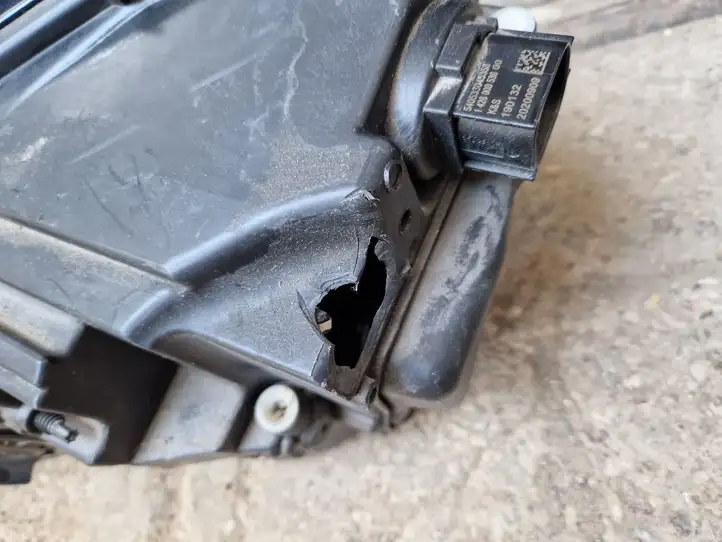 Audi A4 S4 B9 (2015 - 2019) 8W0941012B Передняя фара — фото 12