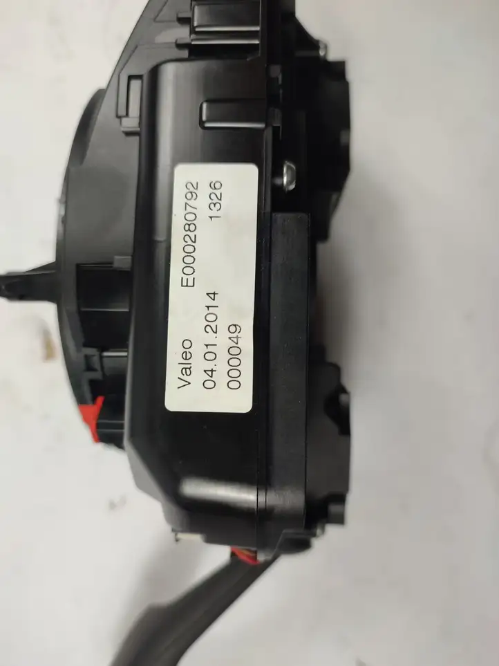 BMW 5 F10 F11 (2009 - 2016) 9301910 Контактное кольцо SRS — фото 2