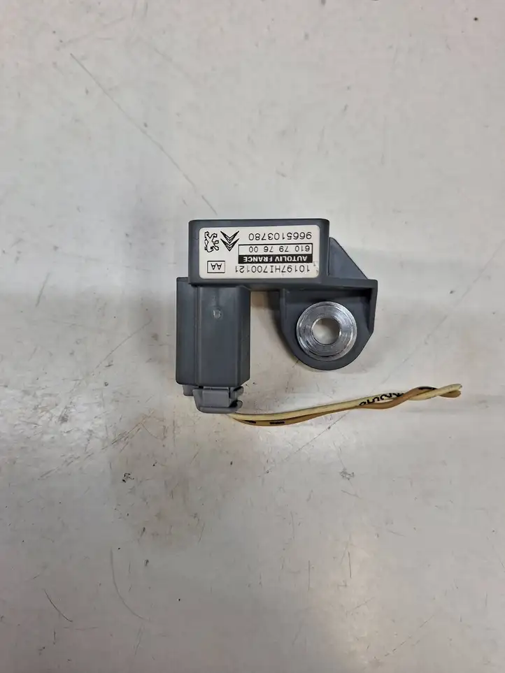 Citroen C4 I Picasso (2006 - 2013) 610797600 Датчик удара SRS — фото 1