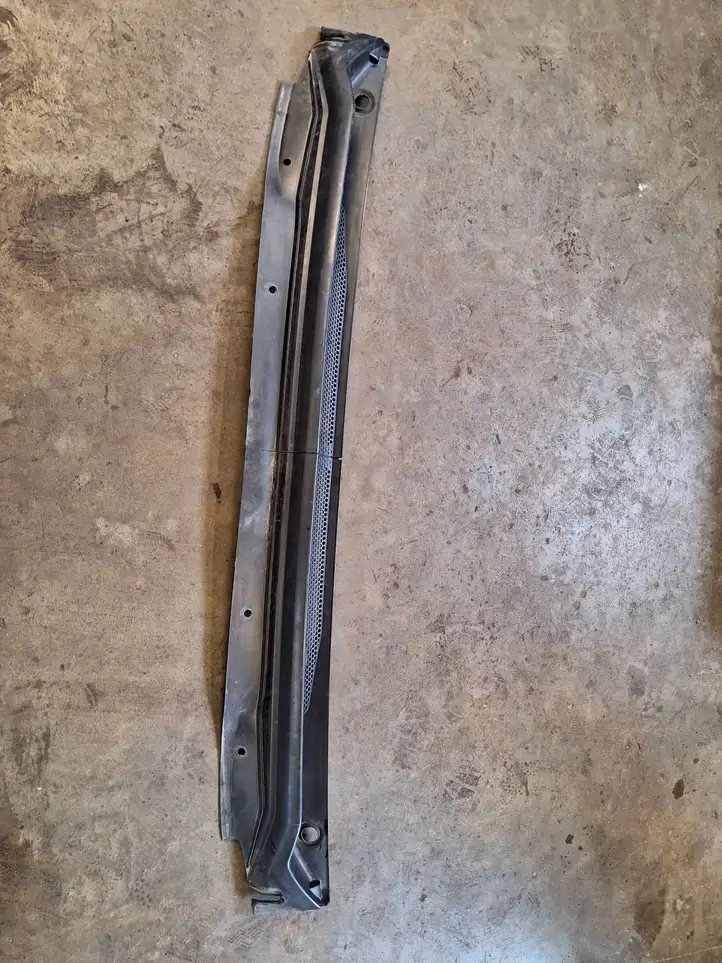 Citroen C4 I Picasso (2006 - 2013) 9687792077 Жабо стеклоочистителей — фото 1