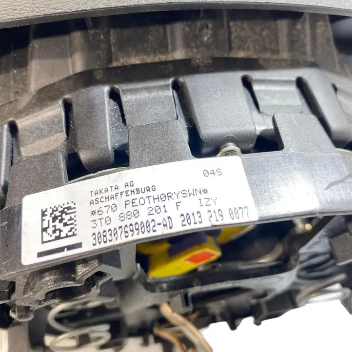 Skoda Octavia Mk3 (5E) (2013 - 2019) 3T0880201F Подушка безопасности руля — фото 8