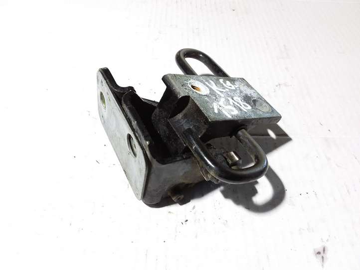 Audi A3/S3 8P (2008 - 2013)  8P4833411A Нижняя петля задней двери