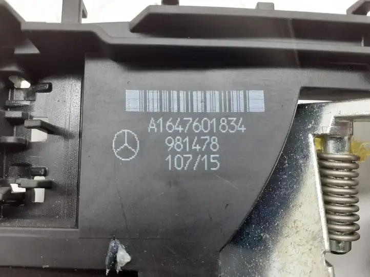 Mercedes-Benz ML W164 (2005 - 2011) A1647601834 Наружная ручка двери — фото 3