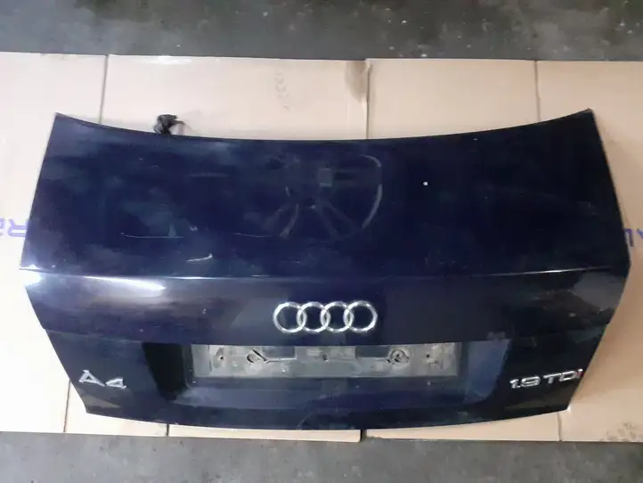 Audi A4 S4 B6 8E 8H (2000 - 2006) Крышка багажника — фото 1