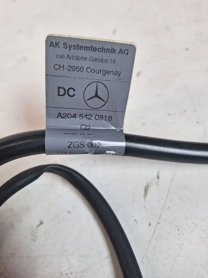 Mercedes-Benz C W204 (2007 - 2014) A2045420818 Минусовой провод аккумулятора — фото 3