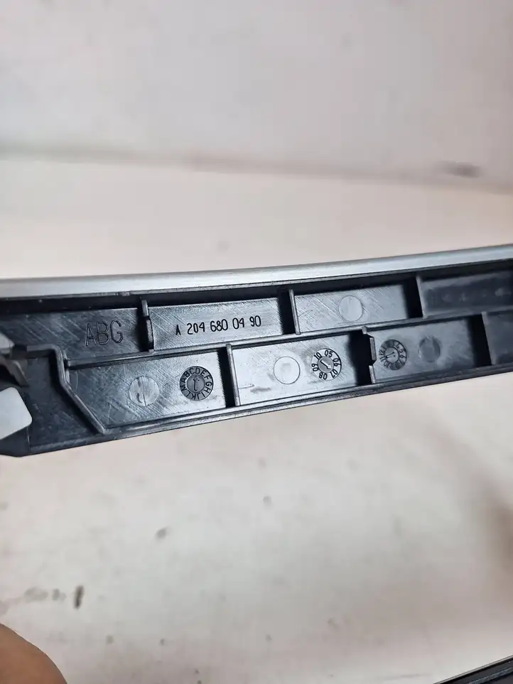 Mercedes-Benz C W204 (2007 - 2014) A2046800490 Прочие детали салона — фото 4