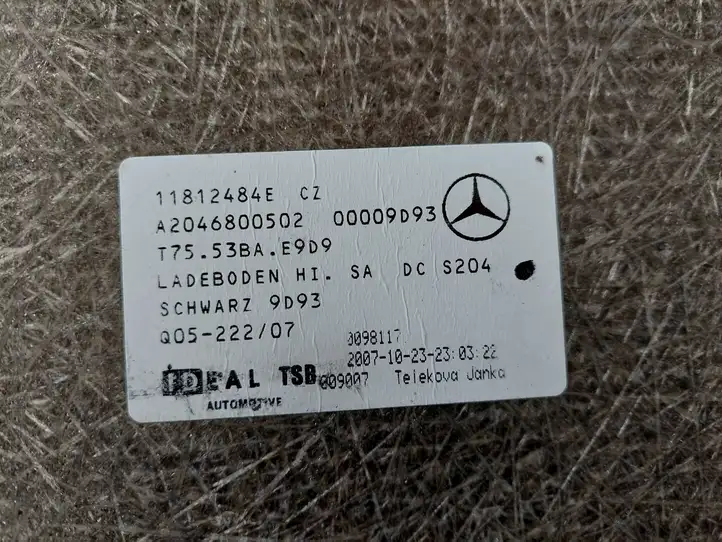 Mercedes-Benz C W204 (2007 - 2014) A2046800502 Пол багажника — фото 3