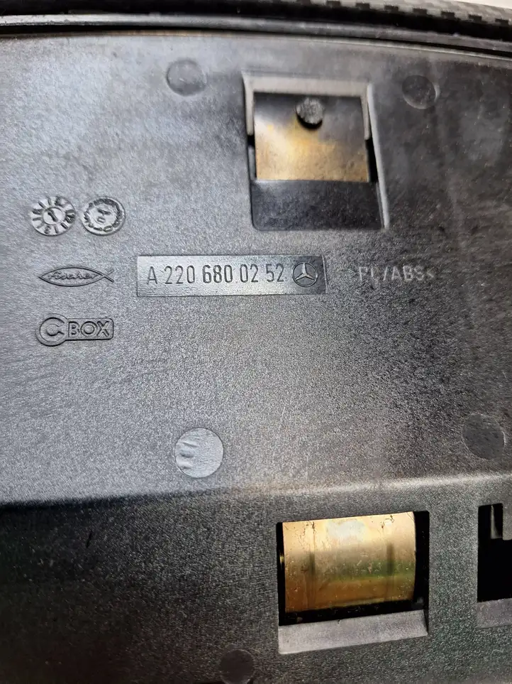 Mercedes-Benz S W220 (1998 - 2006) A2206800252 Передняя пепельница — фото 6
