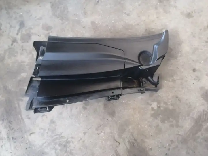 Toyota Auris 150 (2006 - 2012) 575202030 Жабо стеклоочистителей — фото 1