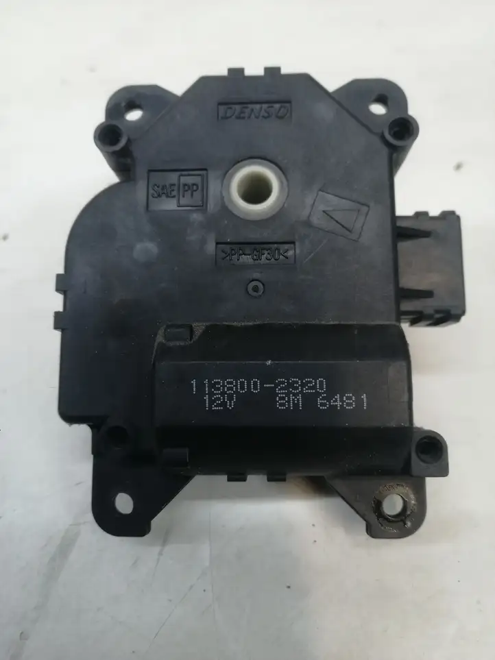 Subaru Legacy (2009 - 2013) 1138002320 Двигатель задвижки потока воздуха — фото 1