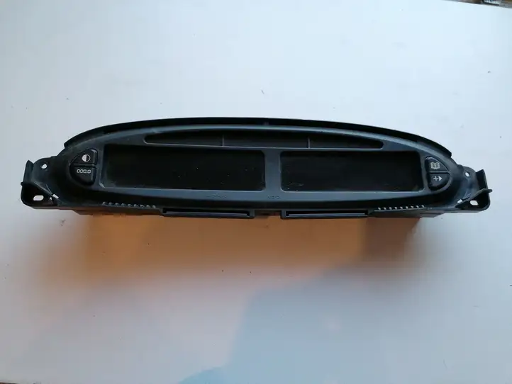 Citroen Xsara Picasso (1999 - 2012) PSA965166380 Дисплей — фото 1