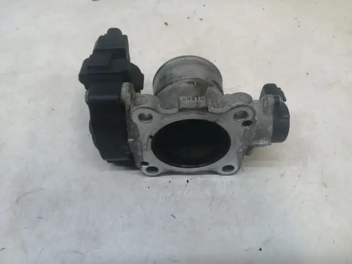 Toyota Auris 150 (2006 - 2012) 1923002010 Дроссельная заслонка — фото 4