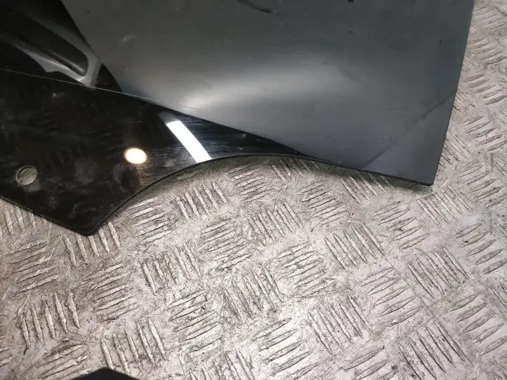 BMW 3 F30 F35 F31 (2012 - 2018) E000137 Стекло задней двери — фото 3